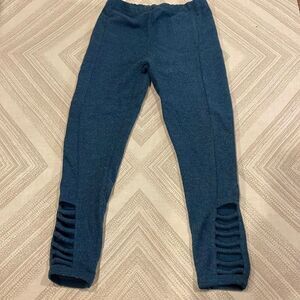 Chaser Girls Blue Knit Cut Out Leggings